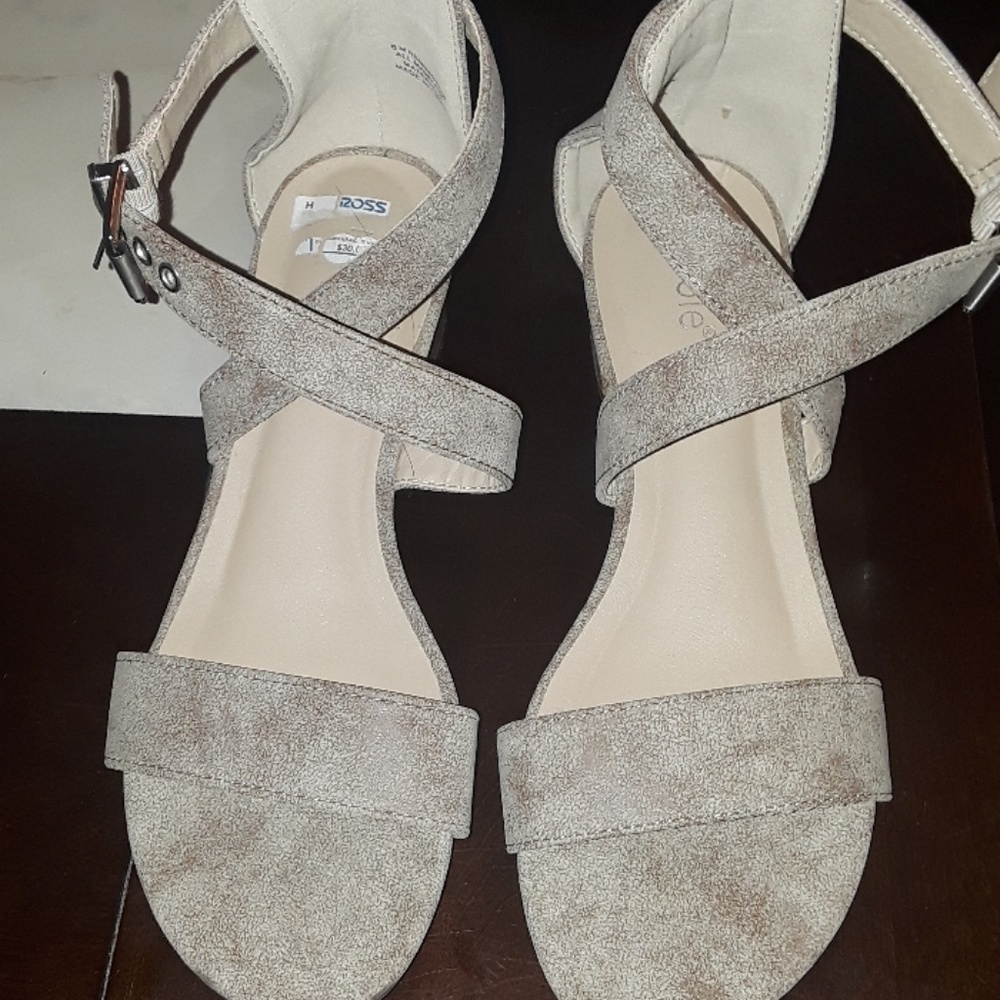 Womens sandal